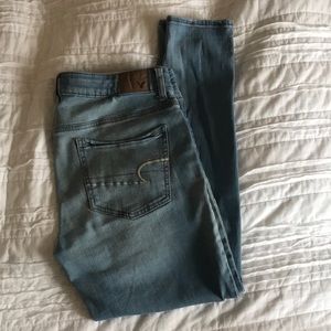 American Eagle Light-Wash Jeggings